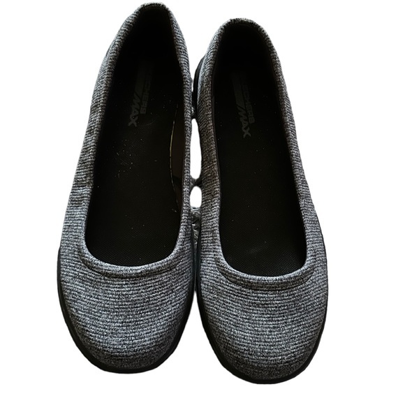 Skechers Shoes - Skechers GoGA max gray flat shoes size 8.5